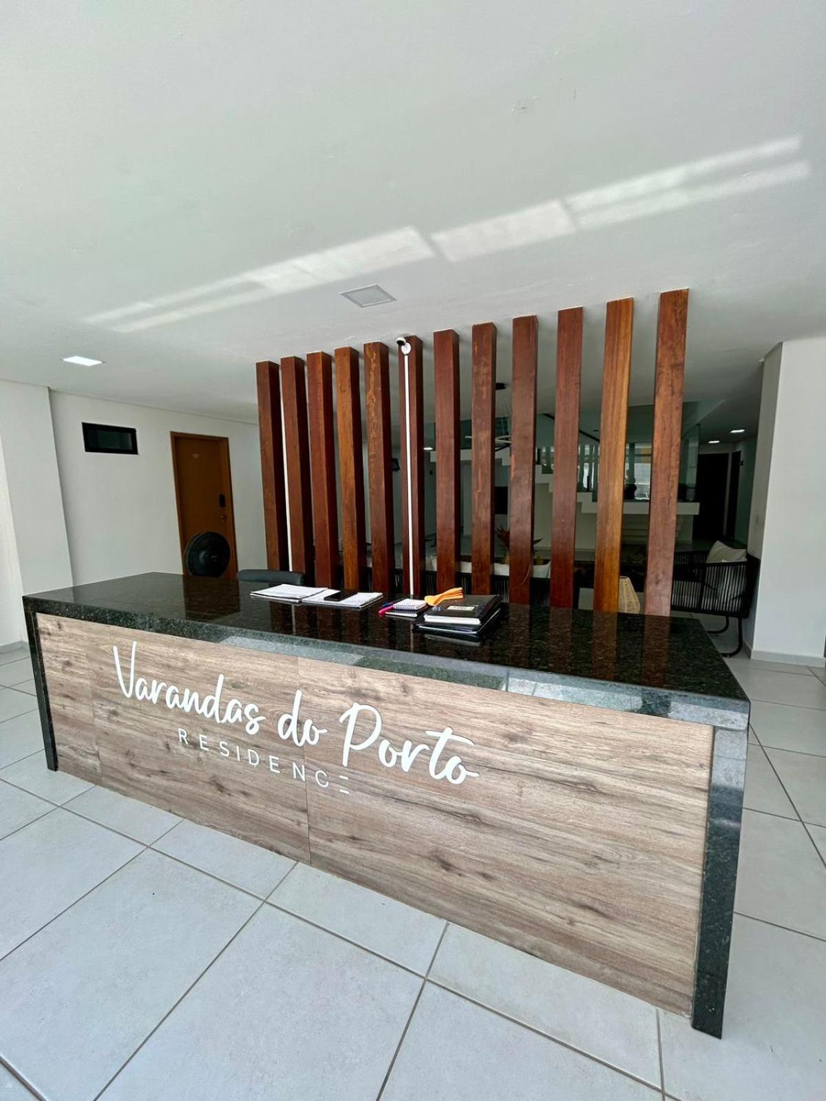 Flat Com Rooftop No Centro De Porto Порту-де-Галиньяш Экстерьер фото
